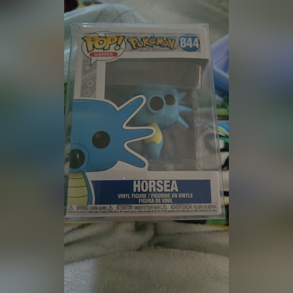 Funko Pokémon Horsea Vinyl Figure - Blue and Yellow 844